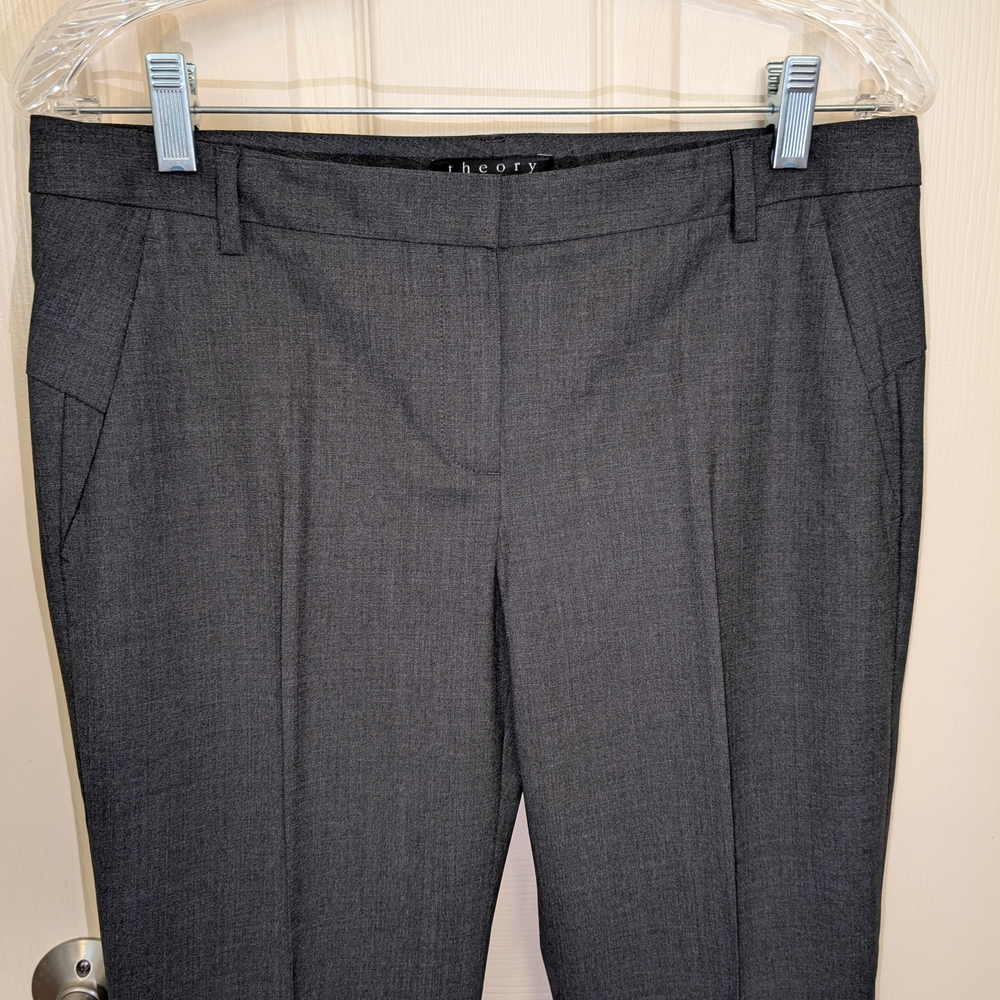 NWT Theory Women's Gray Pants, Size 8.